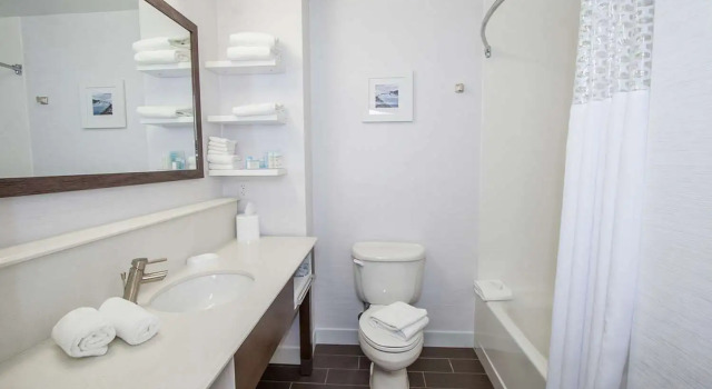 Четырёхместный номер Standard Hampton Inn - Great Falls