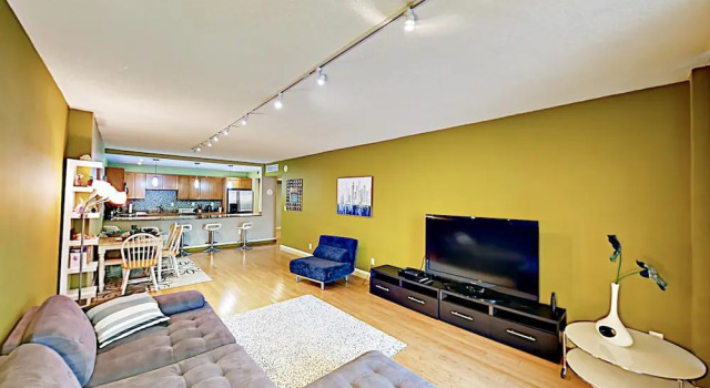 New Listing! Oceanview W/ Pool & Balcony 1 Bedroom Condo