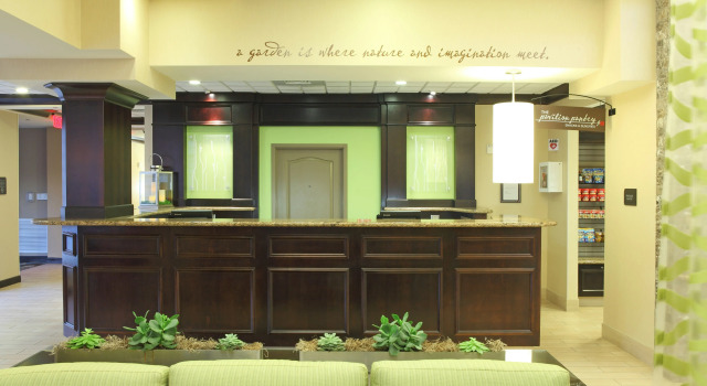 Hilton Garden Inn Frederick, Book Hotel Hoteller i Frederick med pool, Swimmingpool