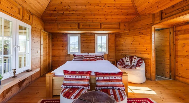 Ferma Gold Double Room With Private Garden, Забронировать Апартаменты/квартира Отели области Тираны с парковкой, Парковка