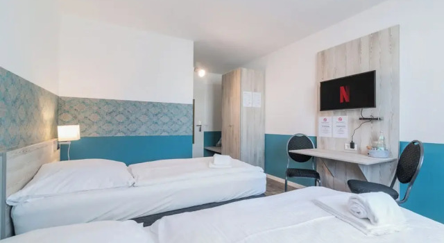 Двухместный номер Comfort Hotel Café Galerie I Hannover-Garbsen I Free Parking