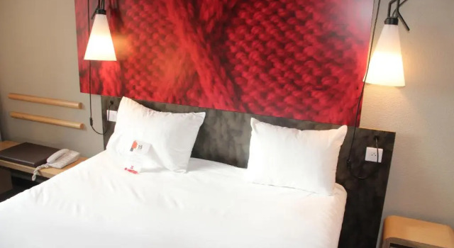 Двухместный номер Standard с видом на море ibis La Ciotat
