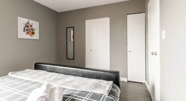 Cozy 1BR Apartment - Near DT Hamilton, Varaa Huoneisto Hamilton 