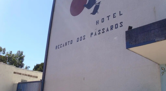 Hotel Recanto dos Pássaros, Забронировать Отель Отели Сан-Себастьян с парковкой, рядом с Ilhabela Matriz Church, Парковка