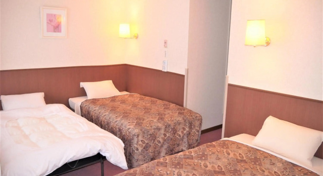 U-Community Hotel, Book Hotel Hoteller i Higashiosaka med parkering, Parkering