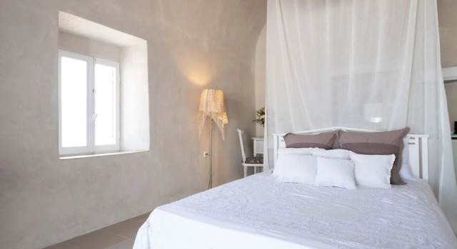 DeltaMi Santorini, Забронировать Отель Пиргос Санторини, рядом с Музей-винодельня