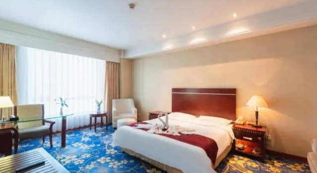 Люкс Tian Bao International Hotel