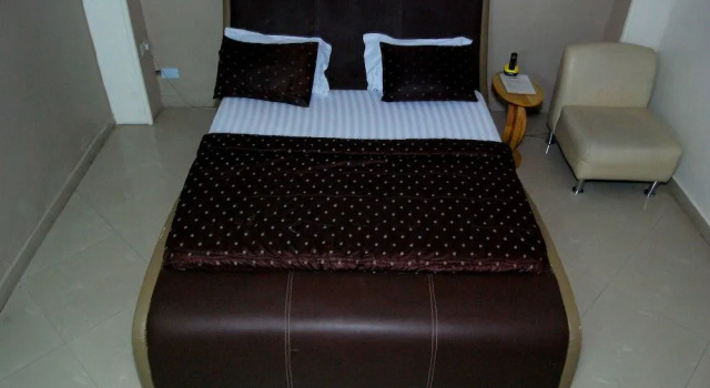 Condotel Apartment, Varaa Huoneisto Hotellit Lagos State aamiaisella, Aamiainen