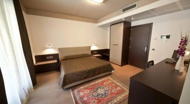 Полулюкс Hotel Palazzo Paradiso