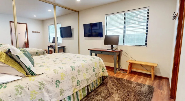Mammoth Sierra Townhome, Rezerwuj Apartament Hotele w Mammoth z basenem, Basen