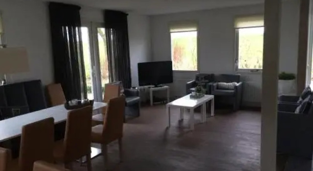 Vecht & zo, Book Hotel Hotels in Zwolle with Parking, Parking