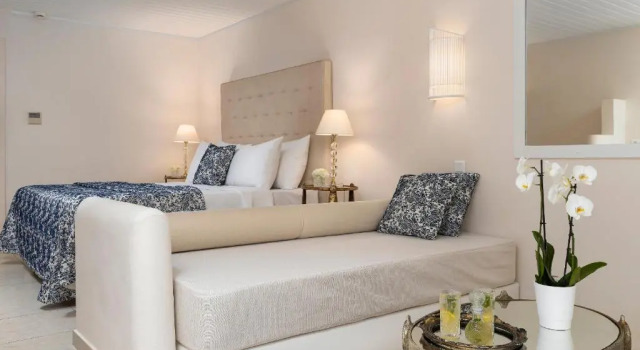 Бунгало семейное Superior с видом на сад Grecotel Creta Palace