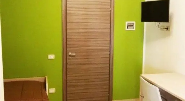 Holiday Properties Matera Ridola Rooms, Забронировать Отель Отели Матера с завтраком, рядом с Центральный вокзал Матера, Завтраки