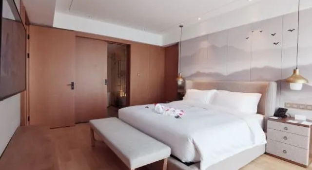 Люкс с видом на озеро Dragon Bay Peninsula Resort Liangzi Lake Wuhan