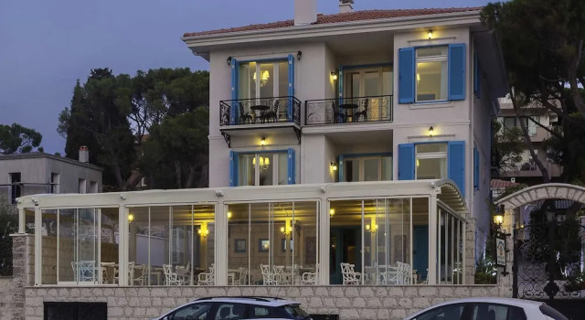 Karamela Otel
