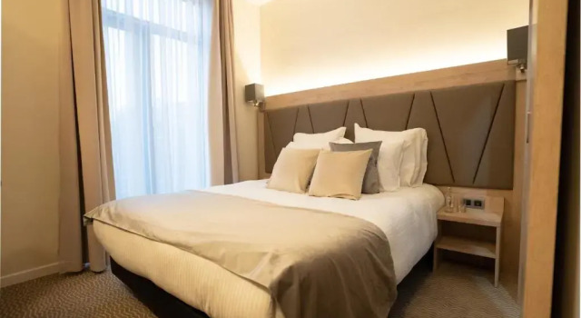 Номер Standard Hôtel Concorde