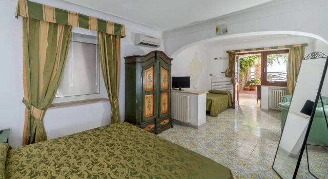 Трёхместный номер Standard Hotel Il Girasole