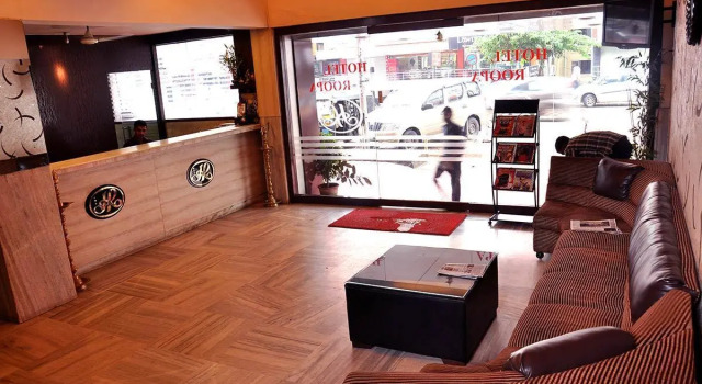 Hotel Roopa