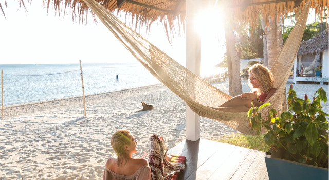 Бунгало рядом с пляжем Sarana Bungalows