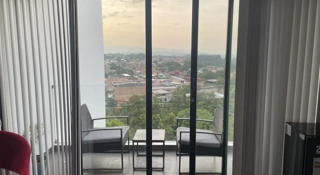 Номер Deluxe Central Suite