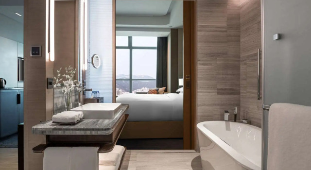 Двухместный номер Standard Hilton Jinan South Hotel & Residences