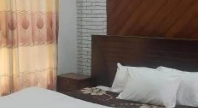 Nice Guest House, Rezerwuj Pensjonat Hotele w Punjab Region z parkingiem, Parking