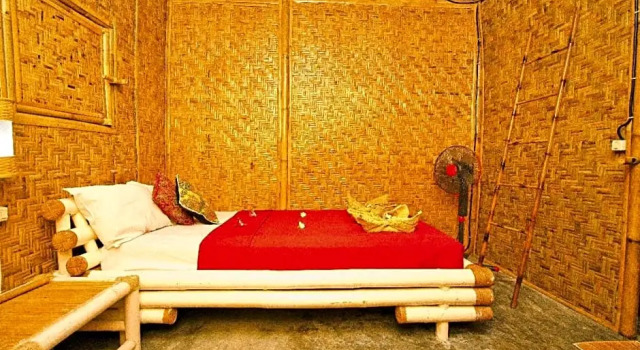 Rumah Kundun, Забронировать Отель Недорогие отели Гилей Траванган, рядом с Порт Гили Траванган, недорого