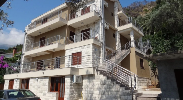 Apartments Bracanovic