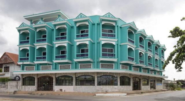 Capital O912 Pr Beachfront Pranburi, 预订 酒店 盼武里 班武里府