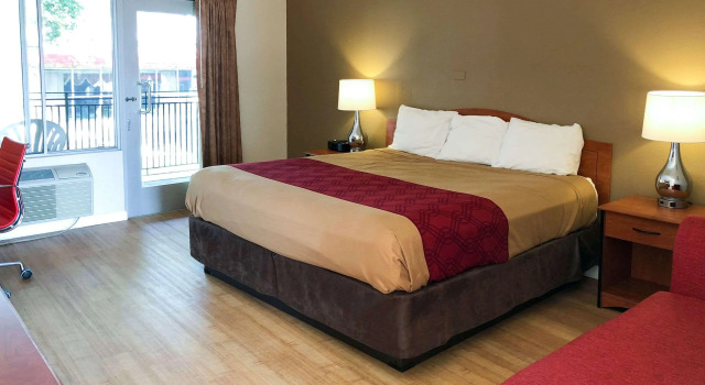 Garden Inn & Suites Oakland Airport, Забронировать Отель Окленд Область залива Сан-Франциско