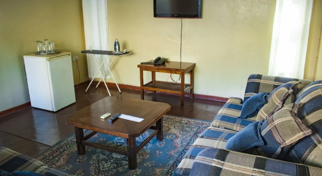 Коттедж Wasawange Lodge and Tours
