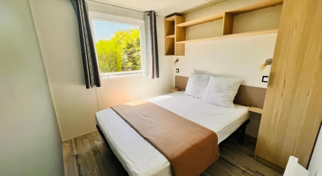 Camping Les Etangs Fleuris, Prenota Campeggio Touquin Senna e Marna