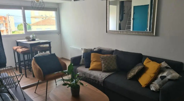 Апартаменты Appartement T2 27m² meublé vue mer, 50m de la plage