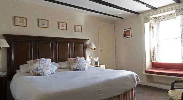Номер Comfort The Olde Ship Inn