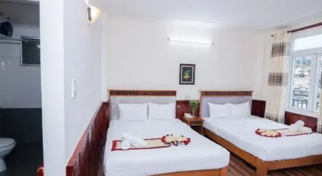 Четырёхместный люкс ANH ĐÀO HOTEL