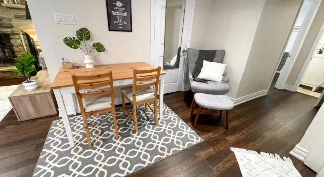 Spacious & Renovated 1BD Suite w/parking, Reservar Hotel Toronto Greater Toronto Area