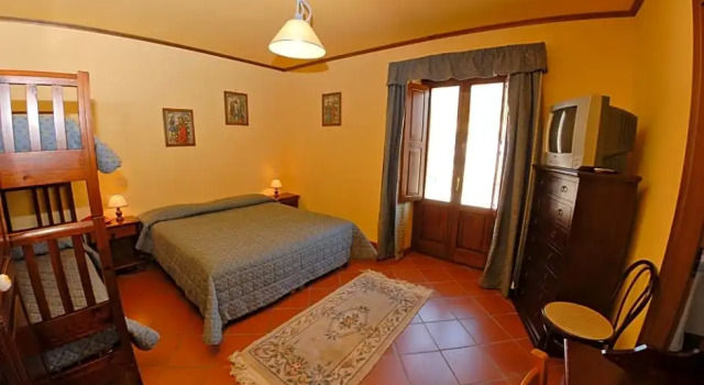Четырёхместный номер Standard Hotel Valle dell Oro