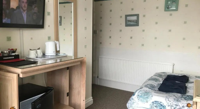 Двухместный номер Classic с частичным видом на море Home and Away Guesthouse