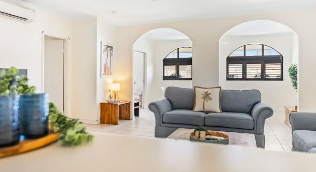 Апартаменты Salt Sand Retreat 1BR Resort Spa