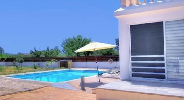 Вилла с 3 комнатами Villa 200m To The Coral Bay Strip, Large Pool