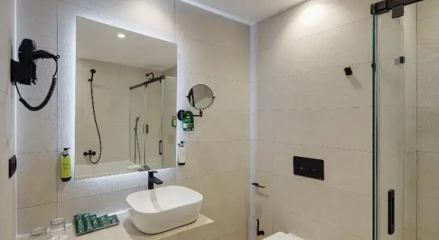 Семейный номер Standard с балконом и seafront Sercotel Cruz Del Mar