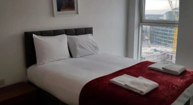Red Ba Skyline Central, Забронировать Отель Отели Англии с бассейном, Бассейн