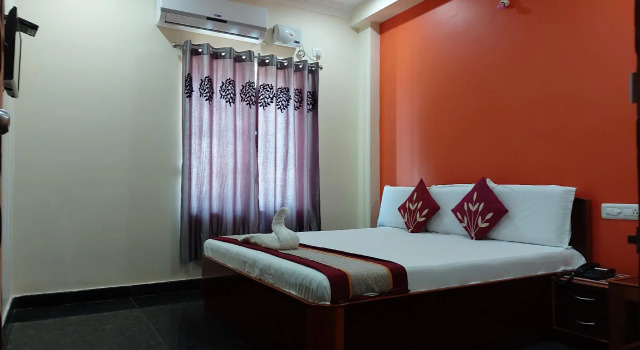 Номер Executive Hotel KNR Grand