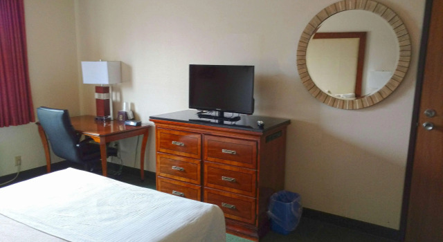 Americas Best Value Inn Zumbrota, Varaa Hotelli Hotellit Minnesota pysäköinnillä, Pysäköinti
