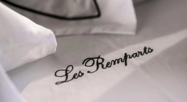 Номер Deluxe Les Remparts Hôtels et Demeures Historiques