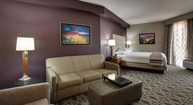 Номер Deluxe Drury Inn & Suites Albuquerque North