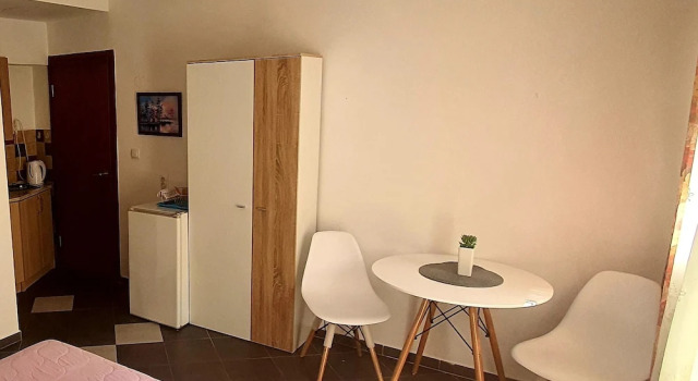 Suite Apartments MaXhit