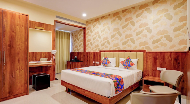 Fabhotel Golden Stay I