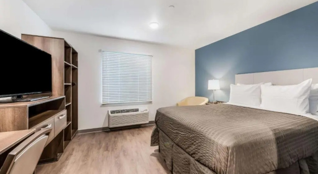 Двухместный номер Standard WoodSpring Suites Charlotte - University Research Park
