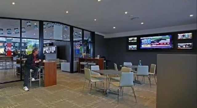 Номер Standard Claremont Hotel